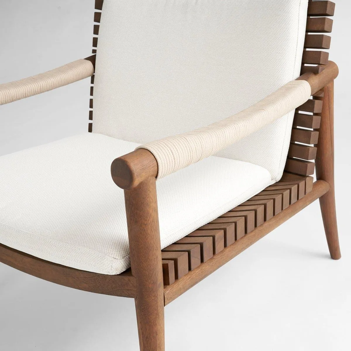 Acqua Chair - Off-White Geometric Weave