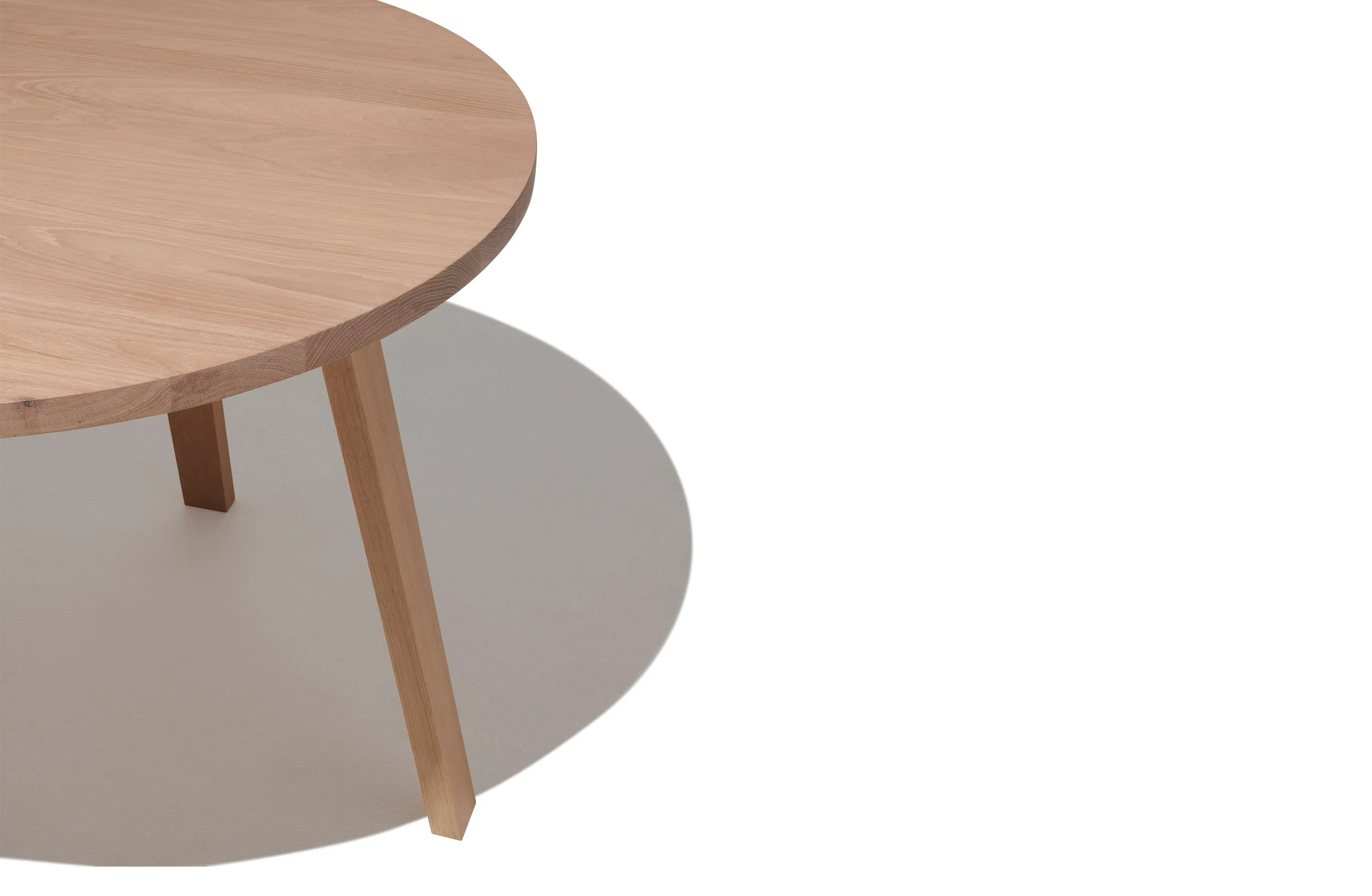 Alma Dining Table
