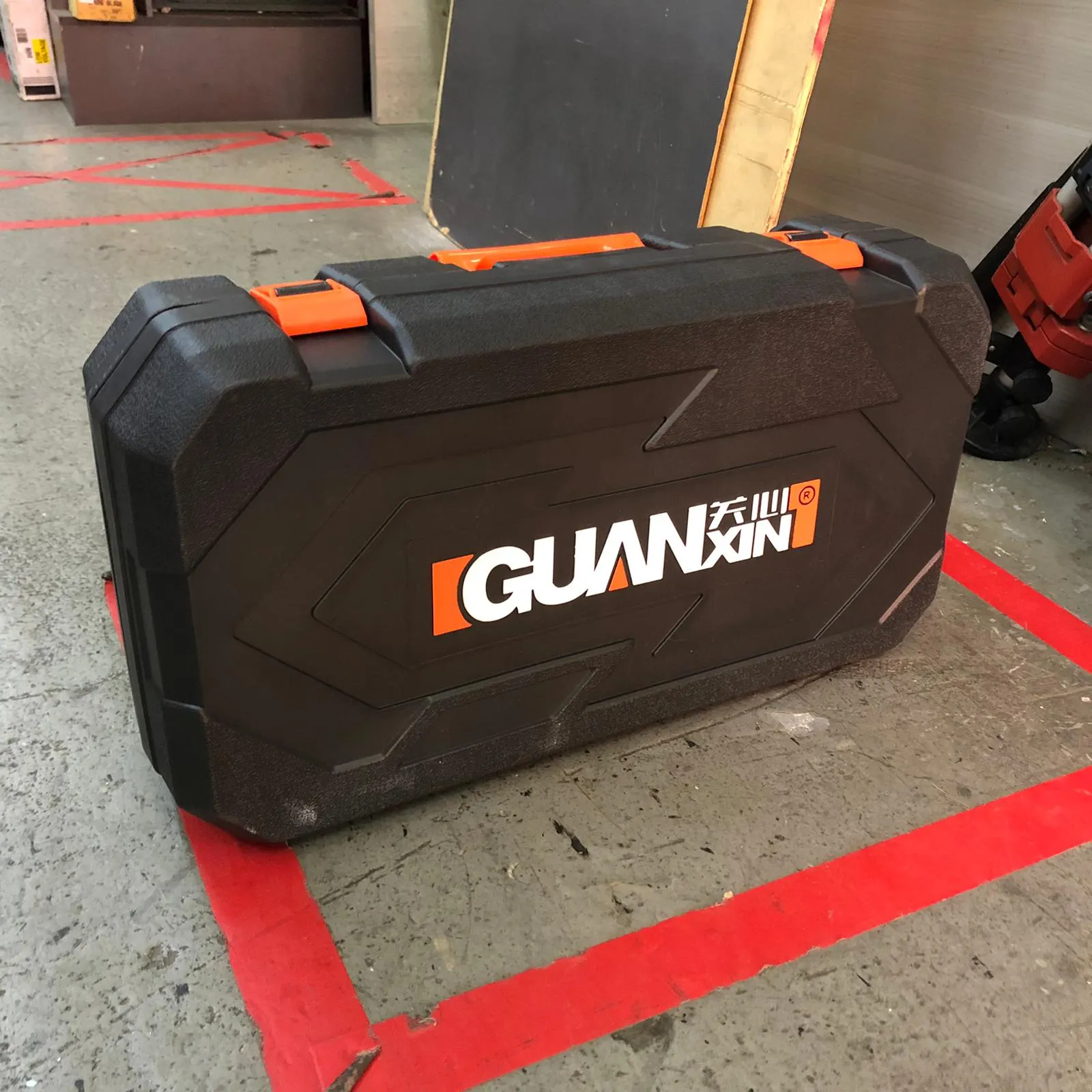 Guan Xin 40V Cordless Pressure Washer with 5m Hose | Model : HPW-GX005 (Discontinued)