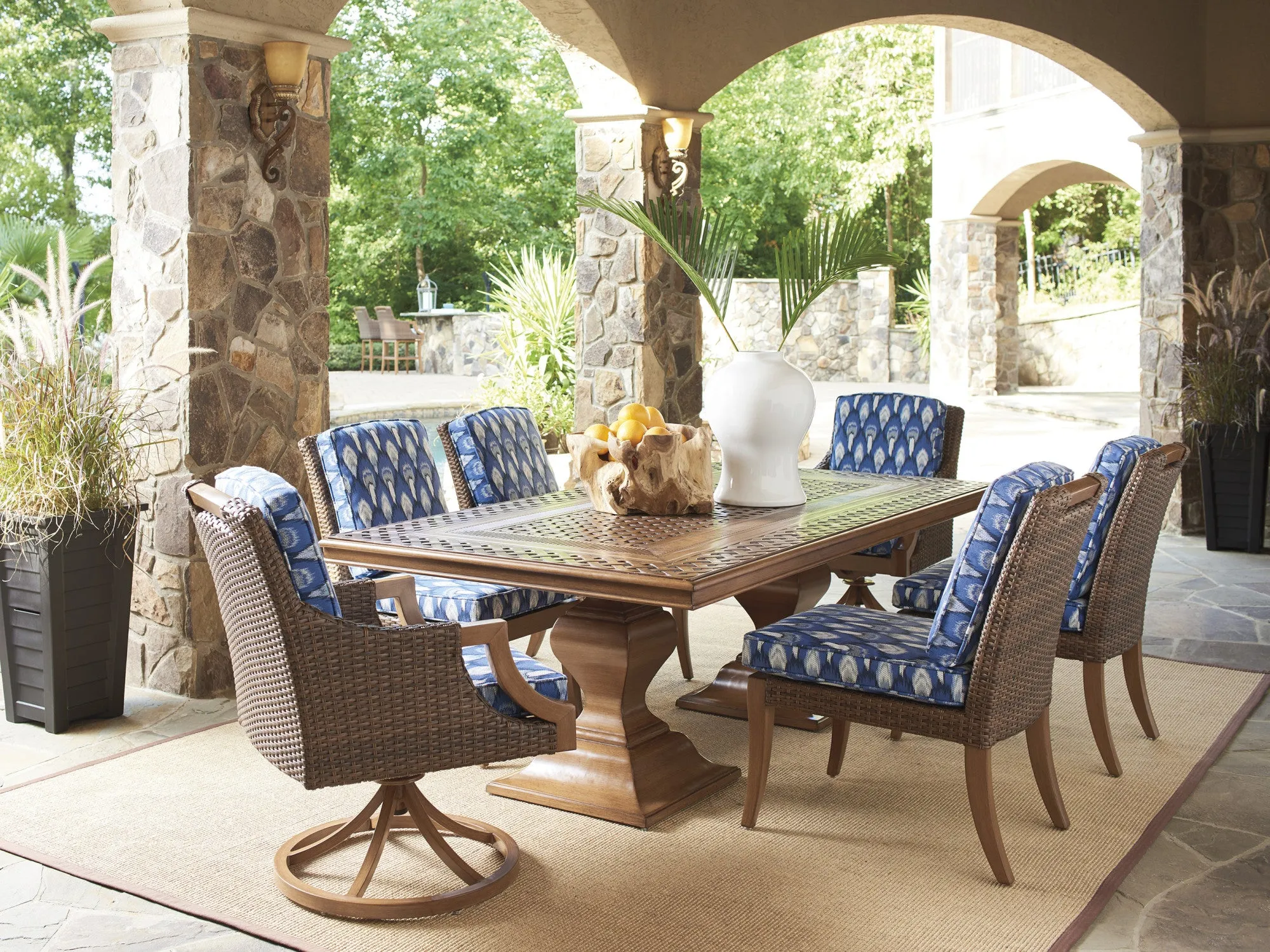 Harbor Isle SWIVEL ROCKER DINING CHAIR