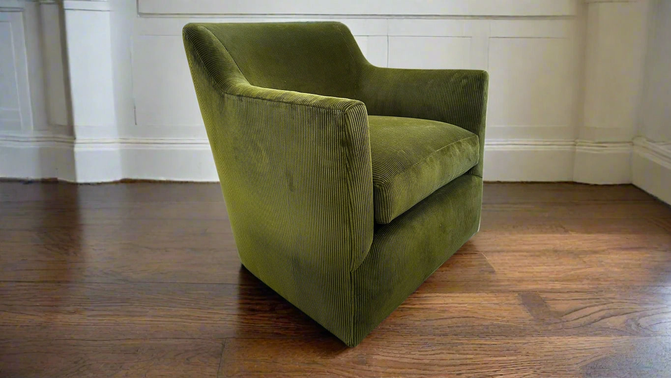 Luca Swivel Chair