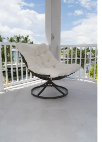 Panama Jack Outdoor Swivel Chair w/Cushion